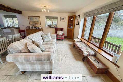 Open Plan Kitchen Diner