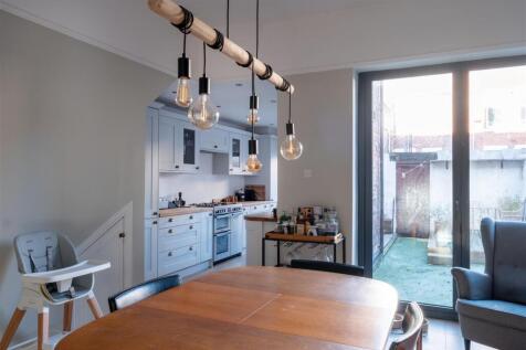 23 Balmoral Terr-15.jpg