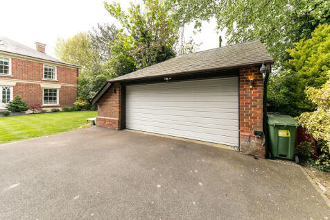 Double garage