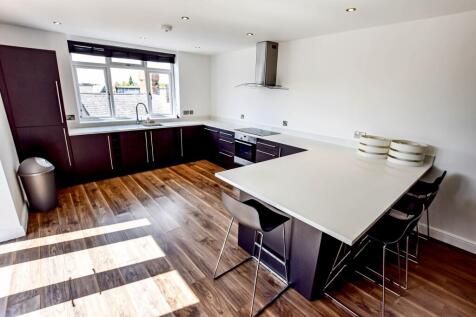 Wynnstay Road, Sale, Trafford photo 3