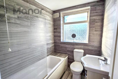 WhatsApp Image 2025-12-15 at 17.40.15 (1)