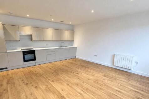 Perrymount Road, Haywards Heath,  photo 3