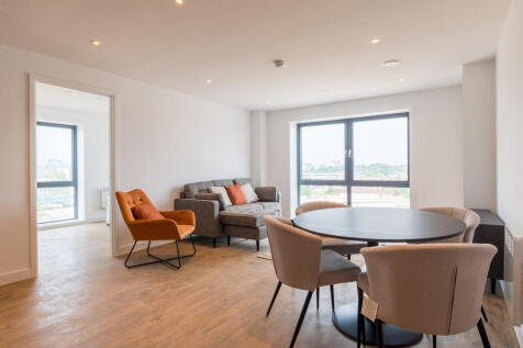 Phoenix, Saxton Lane, Leeds, LS9 photo 3