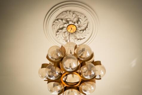 Ceiling Features