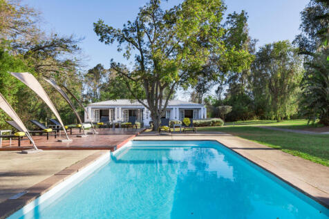 Saltwater Swimming Pool