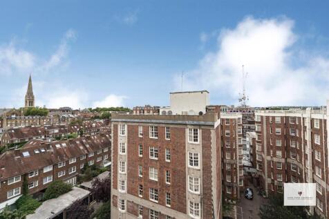 Queen¿s Court 146-015-015 Logo.jpg