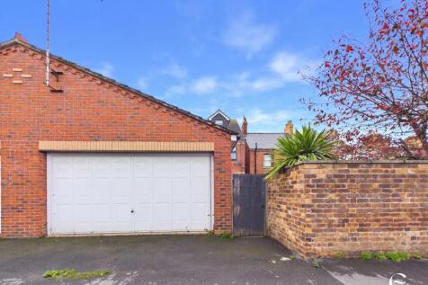 Garage to Rear