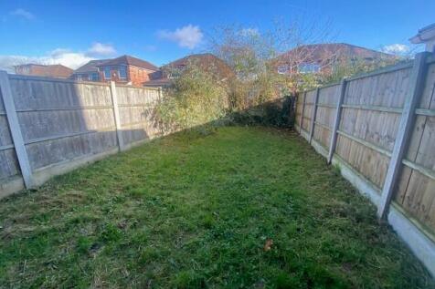 REAR GARDEN T202511181148.jpg