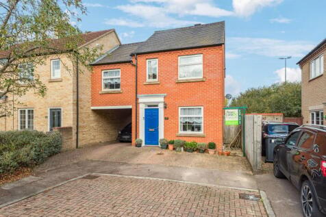 St Neots, PE19 - property photo