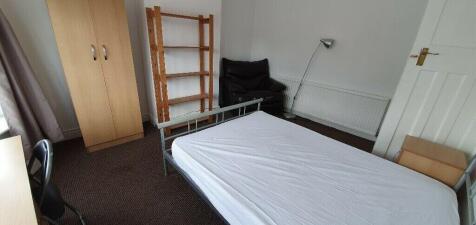 Delacourt Road, Manchester, M14 photo 5
