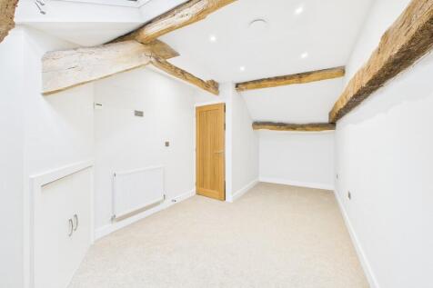 CAM04743G0-PR0115...