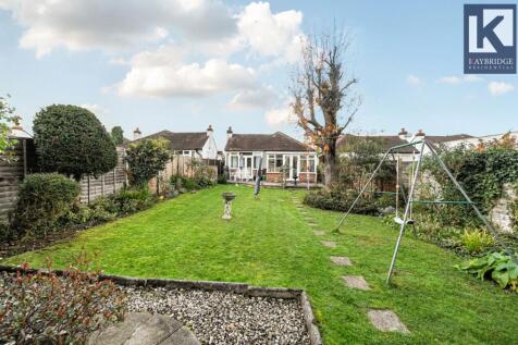 Tealing Drive, Epsom