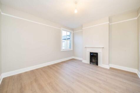 Swaby Road, Earlsfield photo 4