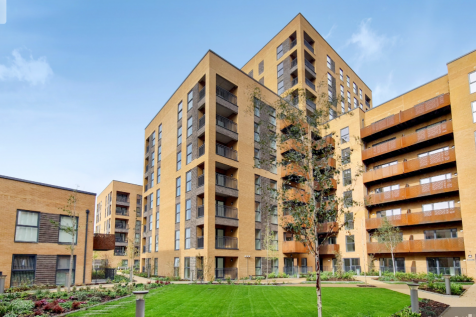 2-bed flat on Tabbard Apartments, East Acton Lane, Acton, Ealing, £2,850/mo