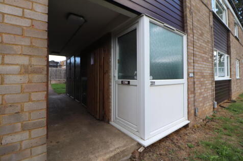 Vardon Road, Stevenage, Hertfordshire photo 5