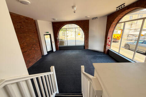 Retail Property (high street) to rent Image 10