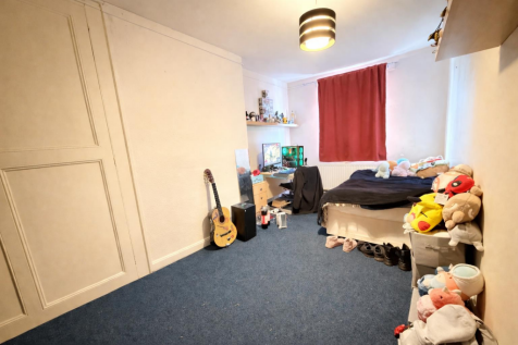 Bedroom 3 .png