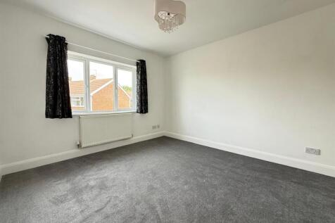 Blenheim Drive, Allestree., Derby photo 3