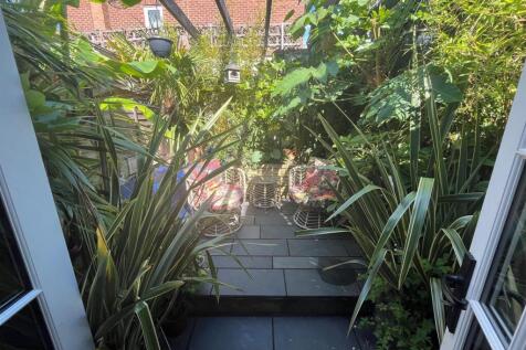 Property Image 11