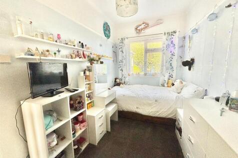 Bedroom 2 (Ground Floor)