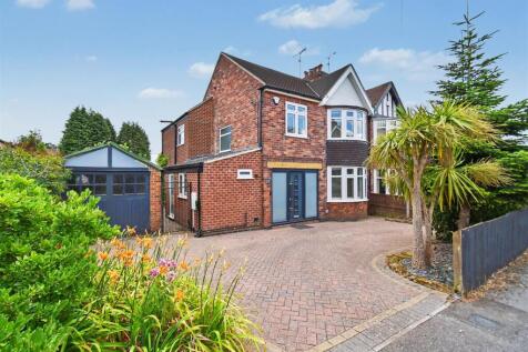 Detached Garage