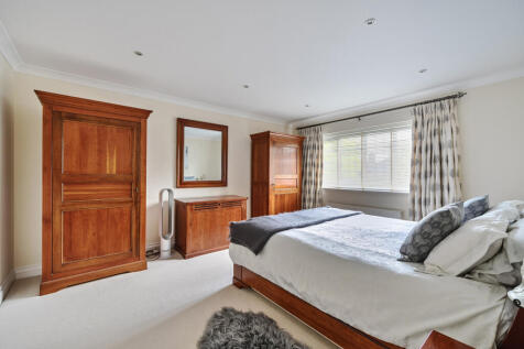 1290281-27-683d88...