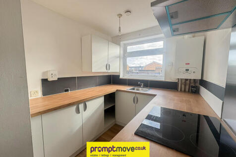 Thricknells Close Luton LU3 3RP photo 3