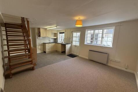 Living room/kitchen