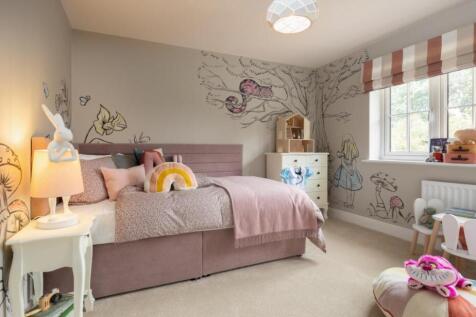 Dandara - The Heathers - Home 16, The Blenheim