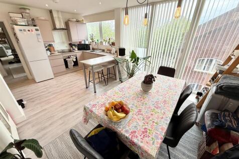 Open Plan Kitchen/Living Room