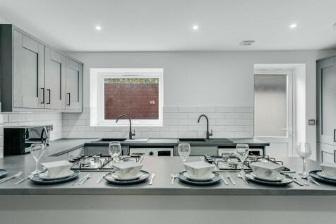 Tabley Road, Liverpool, Merseyside, L15 photo 3