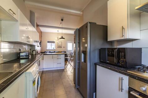 Open Plan Lounge/Kitchen