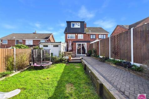 Ashtree Close, Newhall (28).jpg