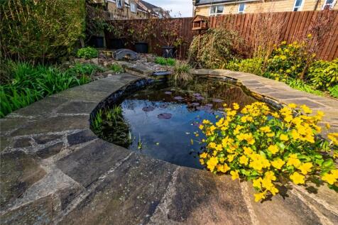 Side Garden