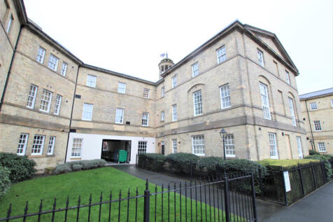 2 Bedroom Ground Floor Apartment