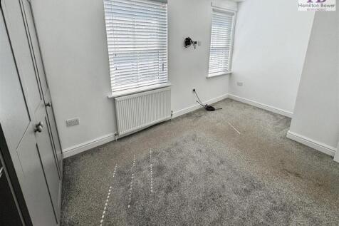 Halifax Road, Brighouse photo 5