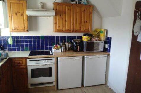 pine-tree-avenue-ct2-7sz-932504