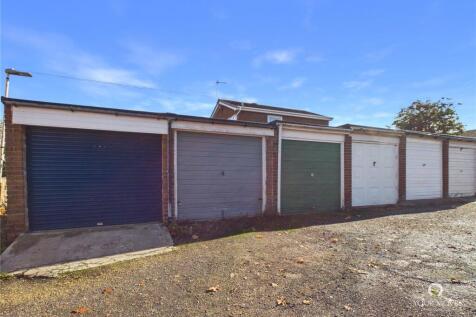 Garage (Grey Door)