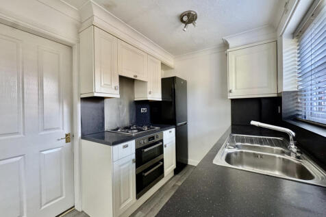 Bowden Grove, Dodworth, Barnsley, S75 photo 4