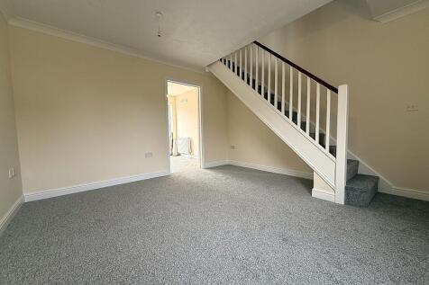 Standish Court, Sugar Way, Peterborough photo 5