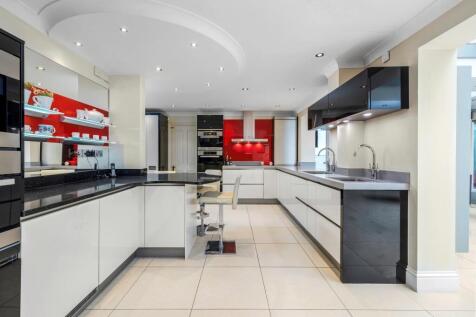5 bed, 6 bath Detached in Birmingham - Photo 11