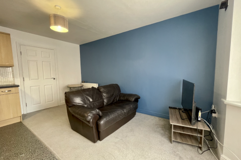 Stylish 2 Bed Student Flat  // Jun 2027 photo 4