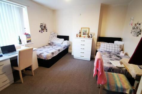Deanham Gardens, Fenham, Newcastle upon Tyne, NE5 photo 4