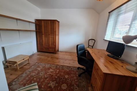Lovelace Road photo 5