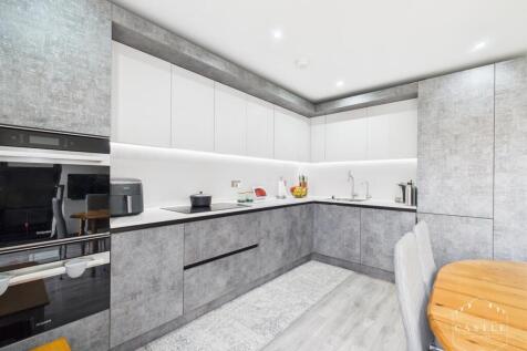 LIVING KITCHEN