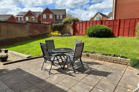 Rear Enclosed Garden