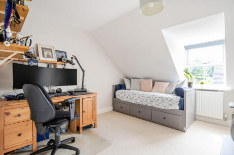 1334443-19-6899c8...