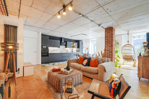Open plan living room