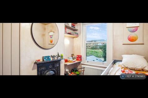 Belgrave Road, London, E17 photo 5