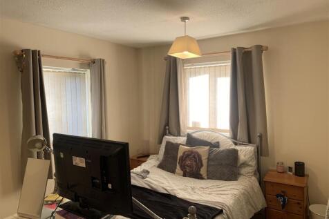 2 Bed Flat, Richmond Road photo 5